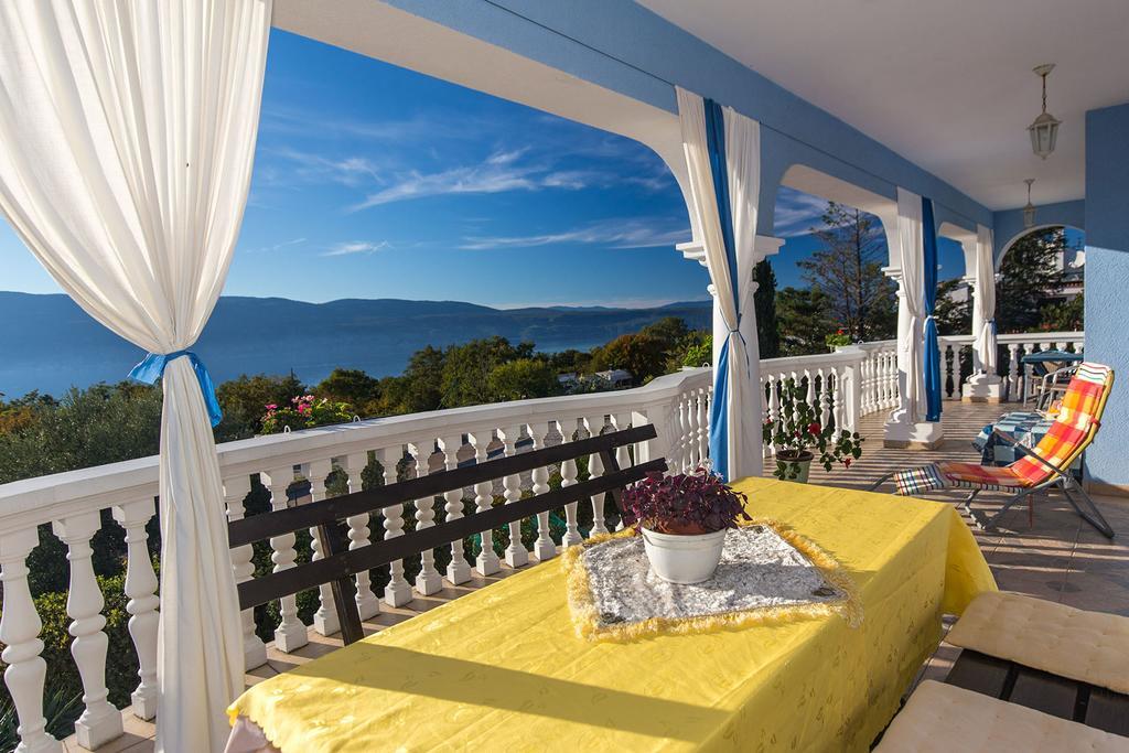 Apartments Juras Brzac Экстерьер фото